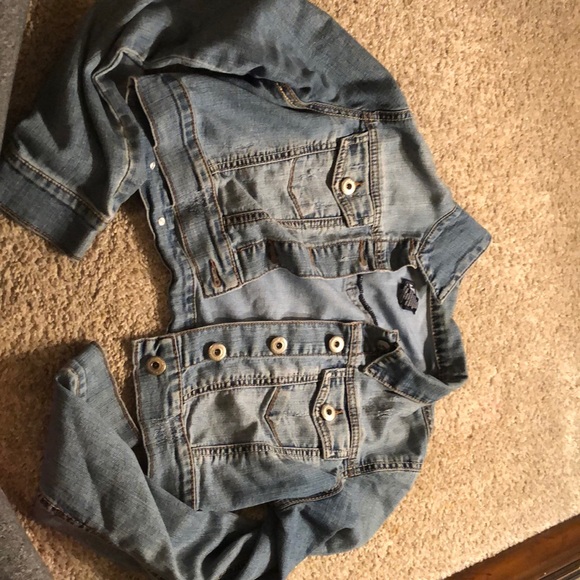 Cropped jean jacket - Picture 2 of 3